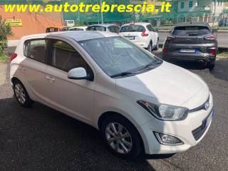 HYUNDAI i20 usata, con Alzacristalli elettrici