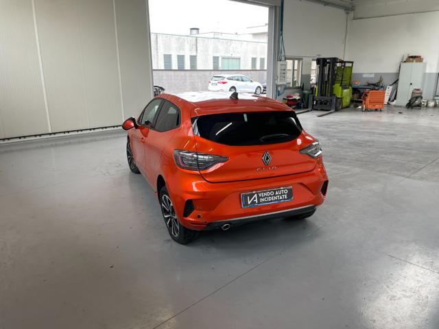 RENAULT Clio usata, con Alzacristalli elettrici