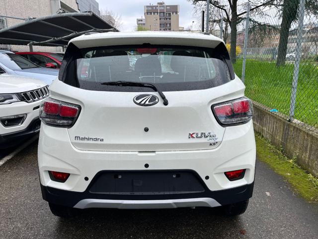 MAHINDRA KUV100 usata, con Airbag Passeggero