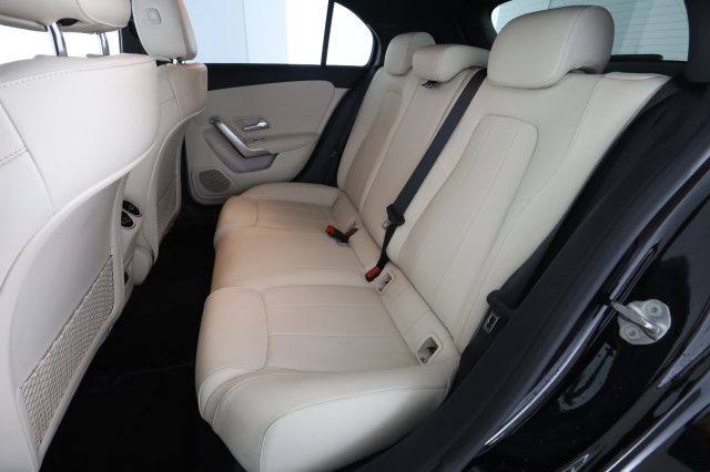 MERCEDES-BENZ A 180 usata 2