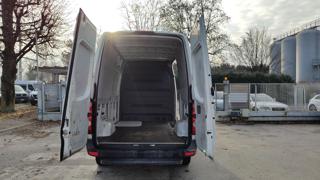 VOLKSWAGEN Crafter usata, con Lettore CD