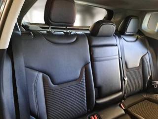 JEEP Compass usata, con Sedile posteriore sdoppiato
