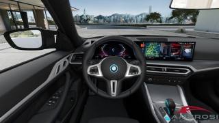 BMW i4 usata 11