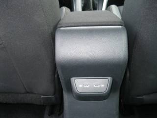 VOLKSWAGEN Taigo usata, con Sistema di navigazione