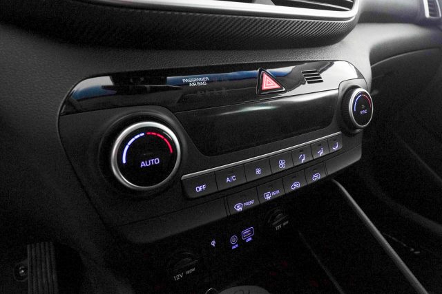 HYUNDAI Tucson usata 17