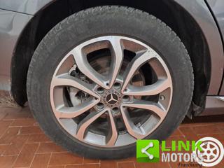 MERCEDES-BENZ C 200 usata 25