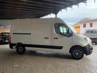 OPEL Movano usata, con Autoradio