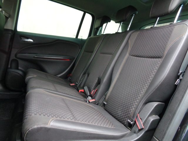 OPEL Zafira usata, con Controllo automatico clima
