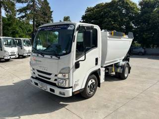 ISUZU M27 usata, con Airbag