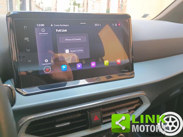 SEAT Arona usata, con Specchietti laterali elettrici