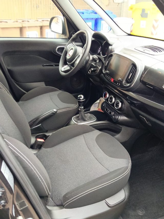 FIAT 500L usata, con Autoradio