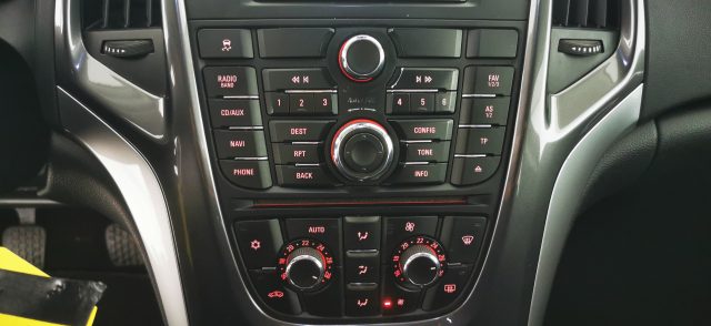 OPEL Astra usata 10