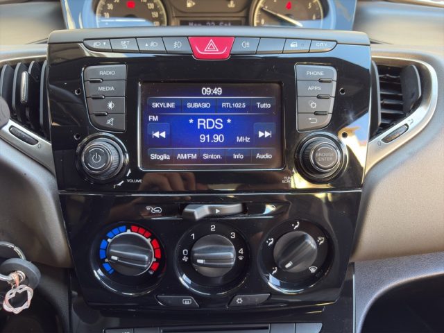 LANCIA Ypsilon usata, con Airbag testa