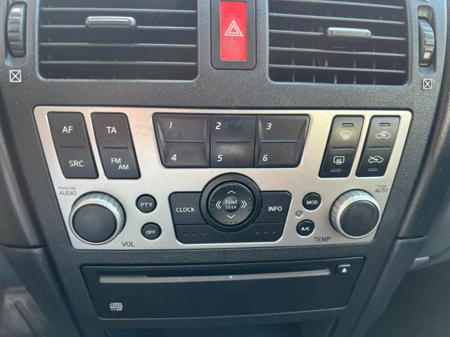 NISSAN Almera usata, con Servosterzo