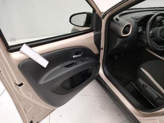 TOYOTA Aygo X usata 40
