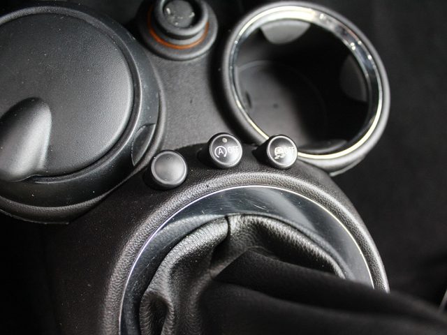MINI Cabrio usata 31