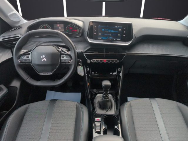 PEUGEOT 208 usata, con USB