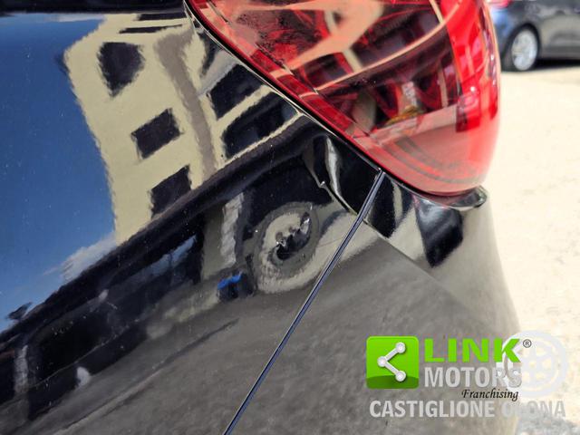 OPEL Astra usata, con Specchietti laterali elettrici