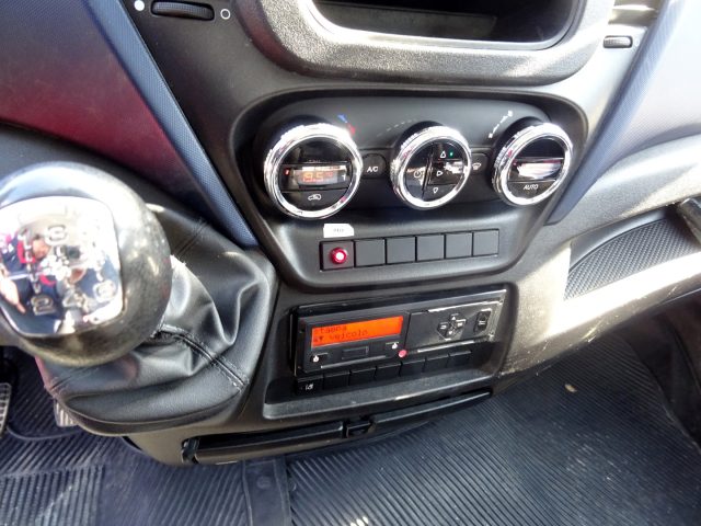 IVECO Daily usata, con Servosterzo