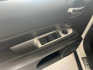 JEEP Compass usata, con Autoradio