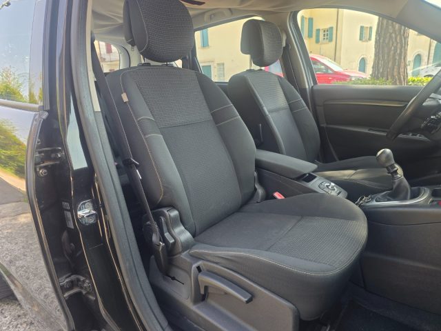 RENAULT Scenic usata 98