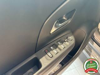 OPEL Corsa usata, con Bluetooth
