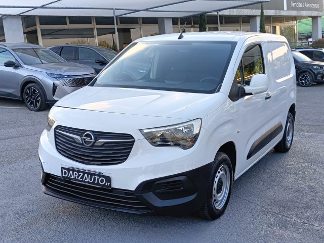 OPEL Combo usata, con Autoradio digitale