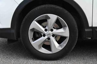 NISSAN Qashqai usata, con Autoradio