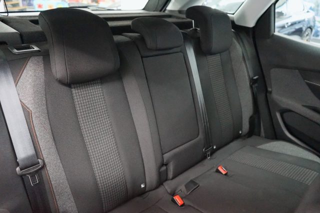 PEUGEOT 3008 usata, con Cerchi in lega