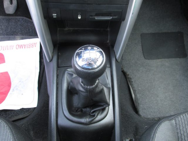 PEUGEOT 207 usata, con Pneumatici estivi