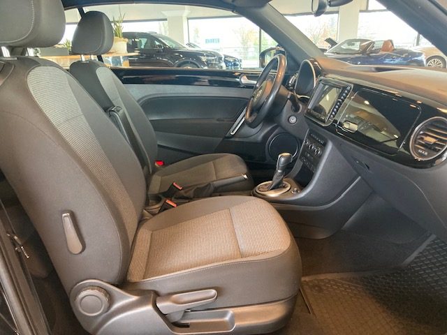 VOLKSWAGEN Maggiolino usata, con Cronologia tagliandi