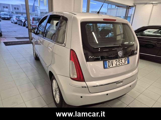 LANCIA MUSA usata, con Cerchi in lega