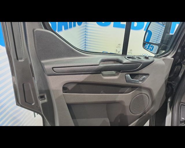 FORD Transit Custom usata 24