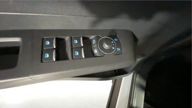 FORD Tourneo Courier usata, con USB