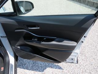 TOYOTA C-HR usata, con Telecamera per parcheggio assistito