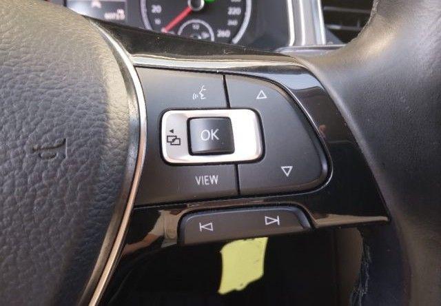 VOLKSWAGEN T-Roc usata, con Airbag testa