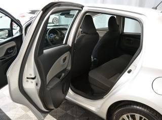 TOYOTA Yaris usata, con Airbag laterali