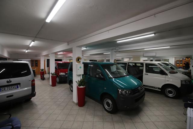 VOLKSWAGEN Multivan usata 25