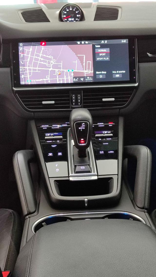 PORSCHE Cayenne usata, con Controllo trazione