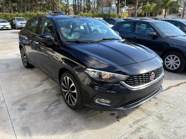 FIAT Tipo usata, con Airbag laterali