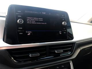 VOLKSWAGEN T-Roc usata, con Volante multifunzione