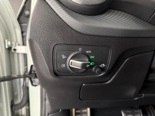 AUDI Q2 usata, con Park Distance Control