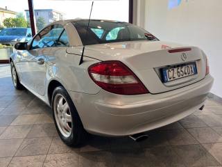 MERCEDES-BENZ SLK 200 usata, con Servosterzo