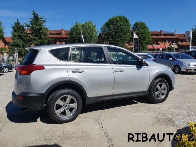 TOYOTA RAV 4 usata, con Airbag Passeggero