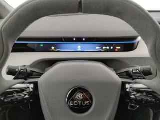LOTUS Emeya usata, con Fari LED
