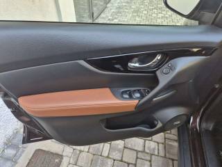 NISSAN X-Trail usata, con Autoradio