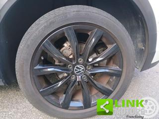 VOLKSWAGEN T-Roc usata, con Fari LED