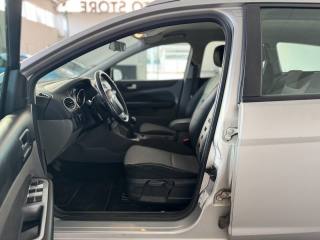 FORD Focus usata, con Controllo automatico clima