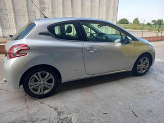 PEUGEOT 208 usata, con Cerchi in lega