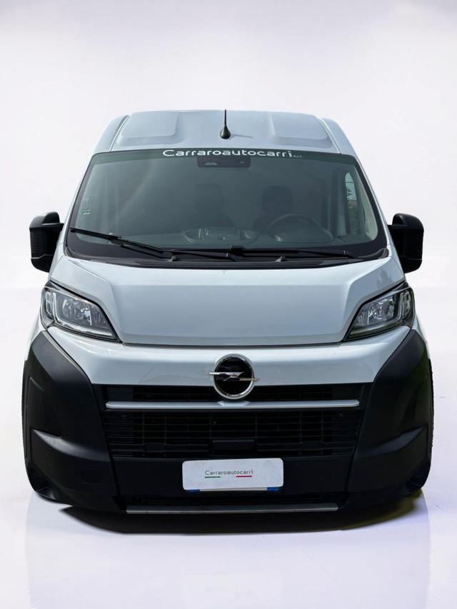 OPEL Movano usata, con Airbag